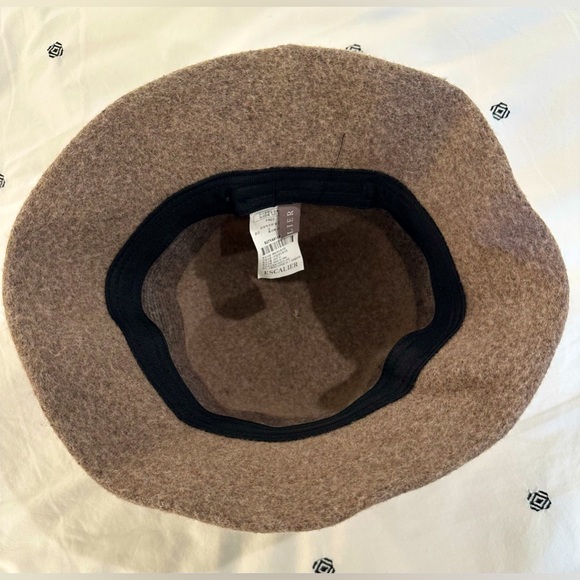 Escalier Wool Bucket Hat - Picture 2 of 3